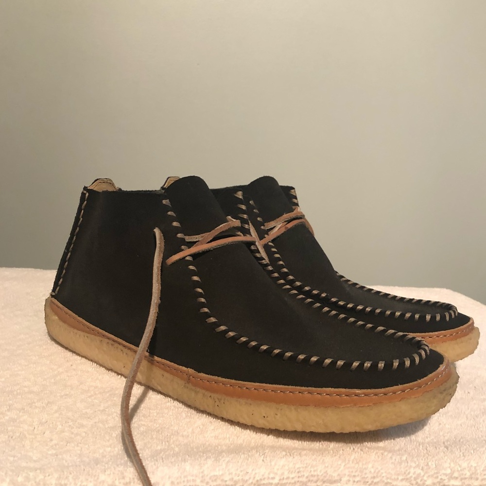Clark’s Originals black suede size 12 NWOT